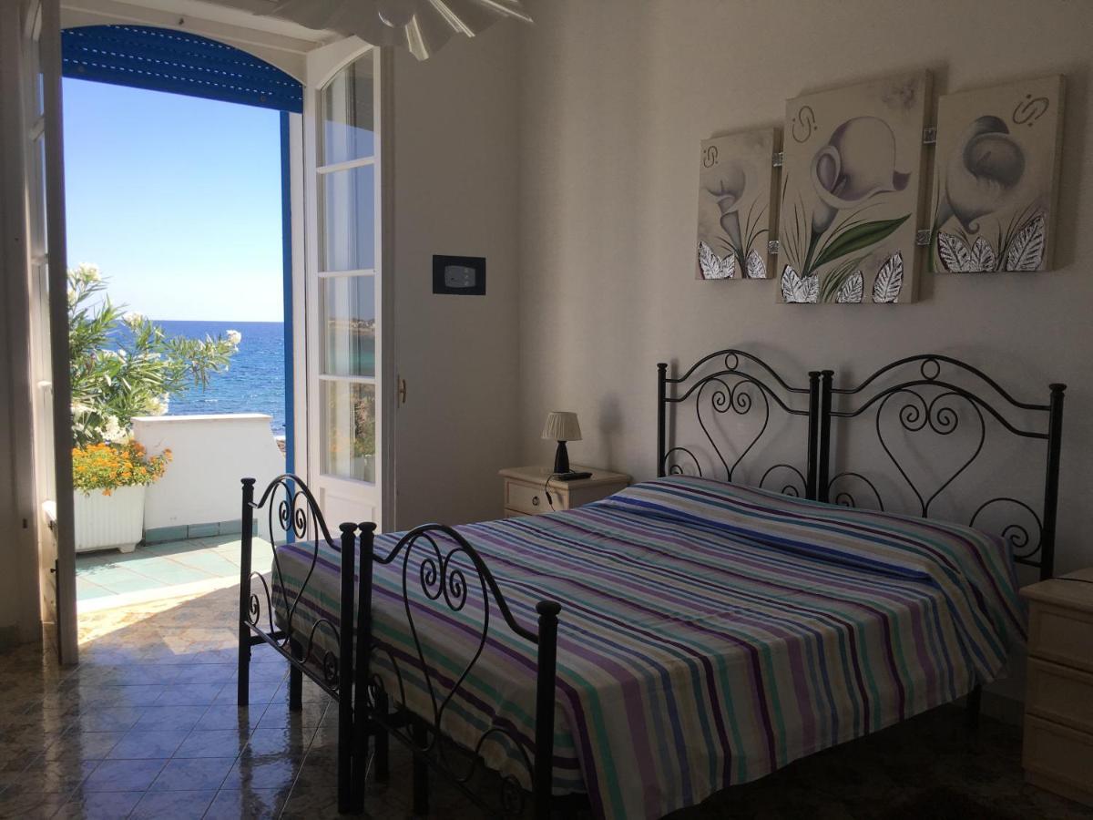 Casa Direttamente Sul Mare Villa Marina di Mancaversa Exteriör bild