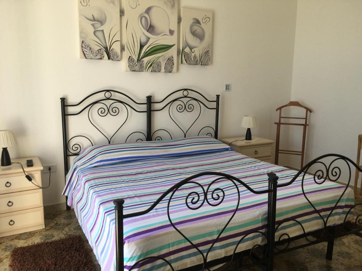 Casa Direttamente Sul Mare Villa Marina di Mancaversa Exteriör bild